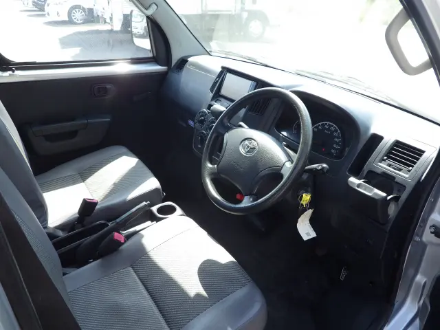 トヨタ ライトエーストラック DBF-S402U(2WD)の写真6
