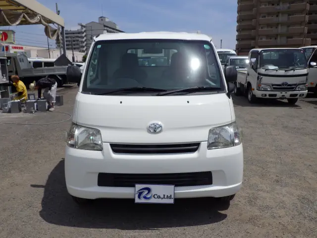 トヨタ タウンエーストラック DBF-S402U(2WD)の写真4
