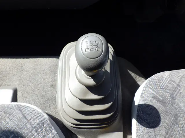 トヨタ ダイナ ABF-TRY220(2WD)の写真16