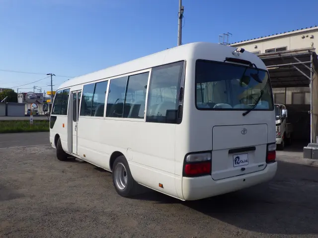 トヨタ コースター BDG-XZB50(2WD)の写真2