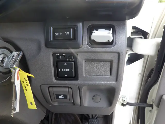 トヨタ コースター BDG-XZB50(2WD)の写真16