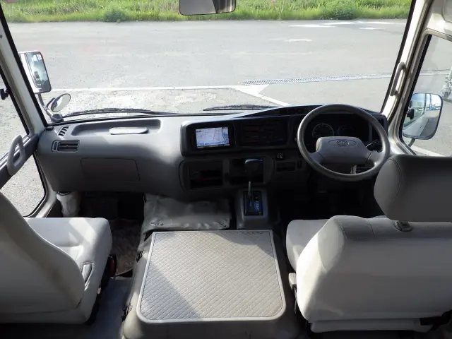 トヨタ コースター BDG-XZB50(2WD)の写真25