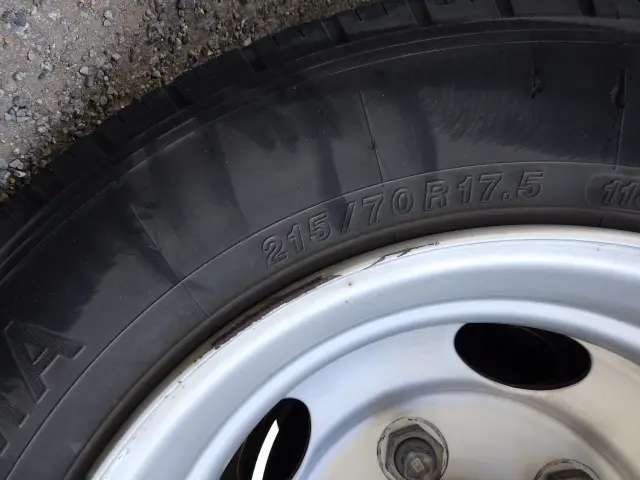 トヨタ コースター BDG-XZB50(2WD)の写真30