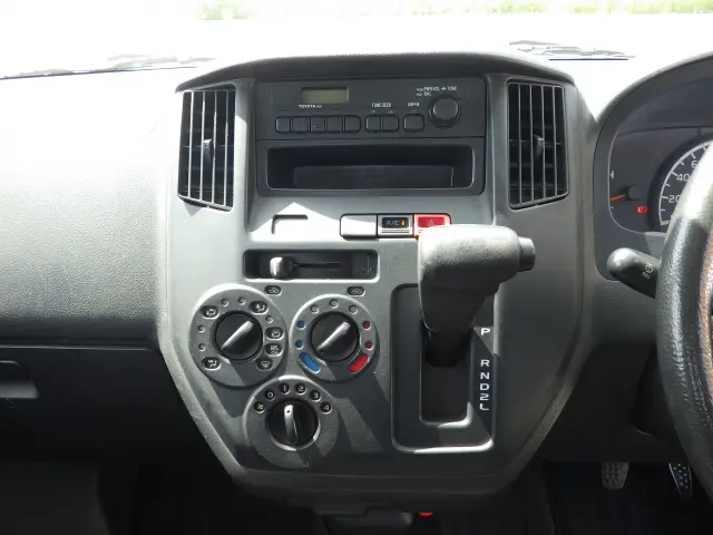 トヨタ タウンエーストラック ABF-S402U(2WD)の写真9