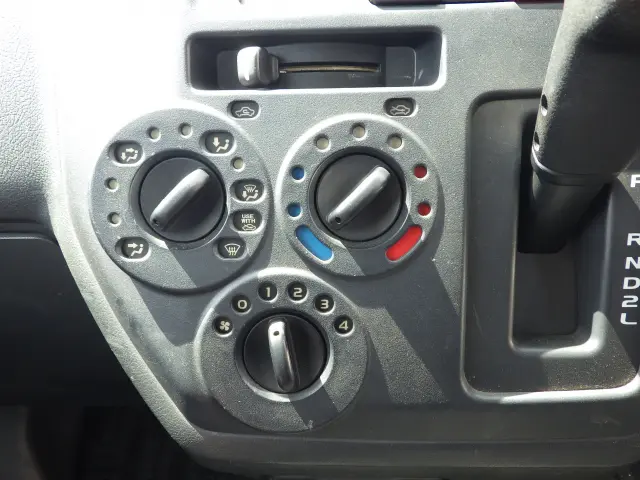 トヨタ タウンエーストラック ABF-S402U(2WD)の写真12