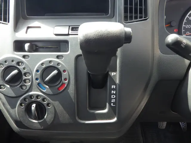 トヨタ タウンエーストラック ABF-S402U(2WD)の写真13