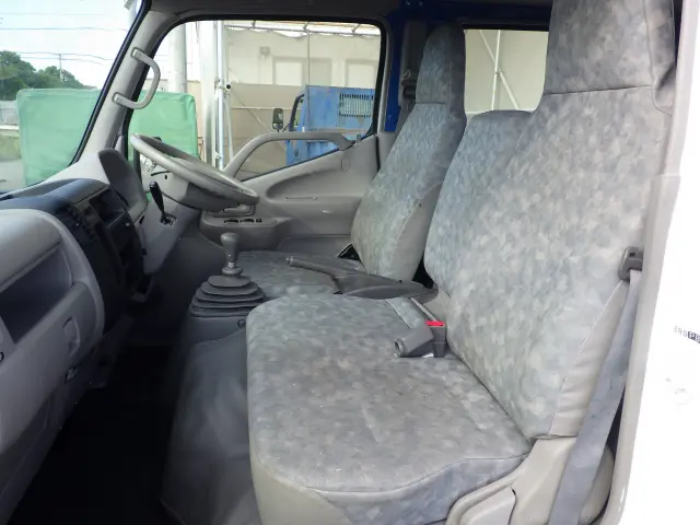 トヨタ ダイナ ABF-TRY230(2WD)の写真8