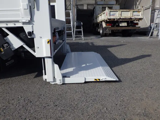 トヨタ ダイナ ABF-TRY230(2WD)の写真26