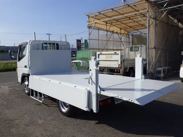 三菱 キャンター TKG-FBA20(2WD)の写真22