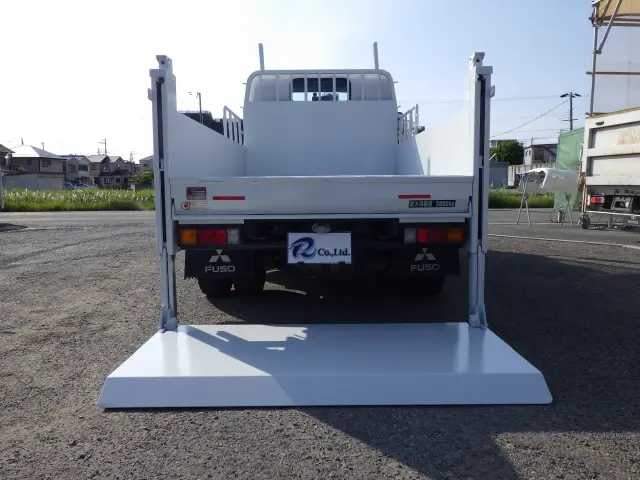 三菱 キャンター TKG-FBA20(2WD)の写真30
