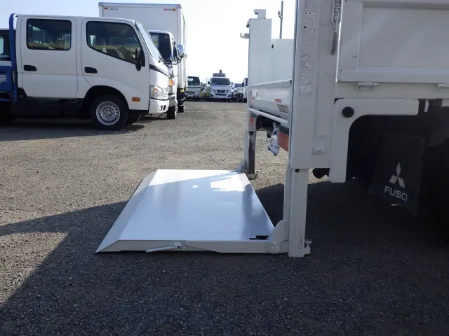 三菱 キャンター TKG-FBA20(2WD)の写真31