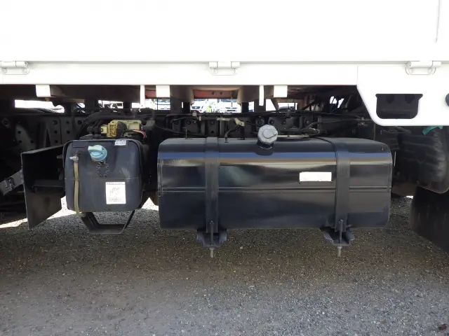 三菱 キャンター TKG-FBA20(2WD)の写真40