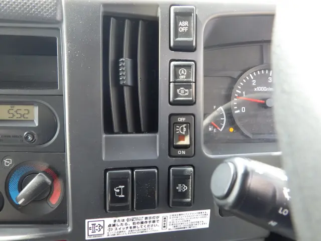 いすゞ エルフ TRG-NLR85AN(2WD)の写真14