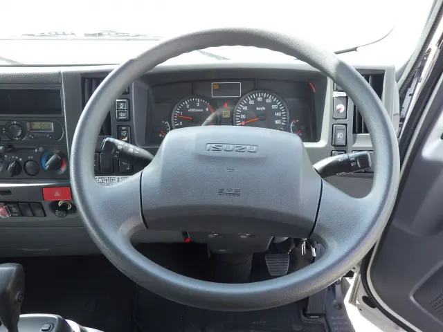 いすゞ エルフ TRG-NLR85AN(2WD)の写真18