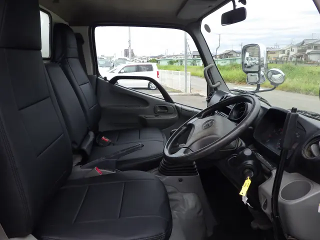 トヨタ ダイナ SKG-XZU620D(2WD)の写真7