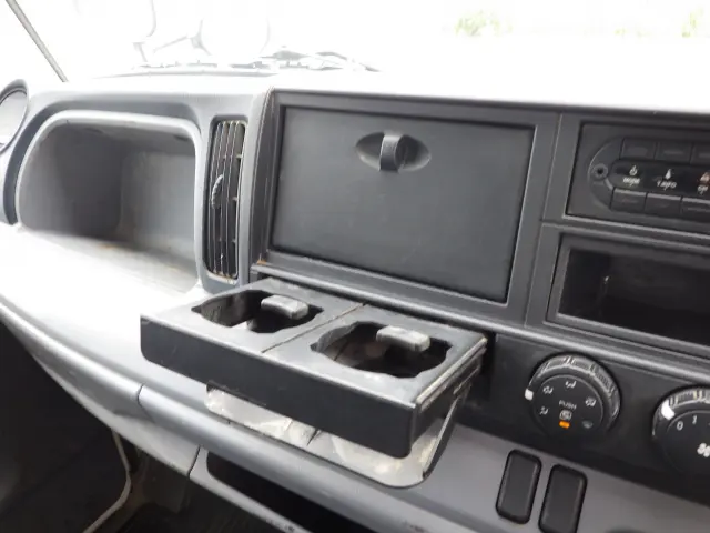 三菱 キャンター TKG-FBA60(2WD)の写真11