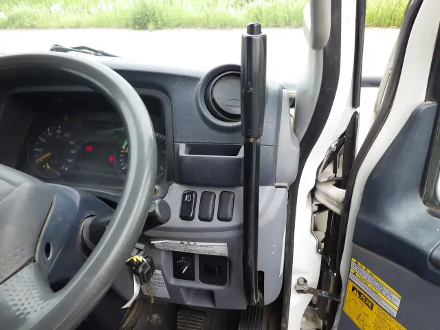 三菱 キャンター TKG-FBA60(2WD)の写真14