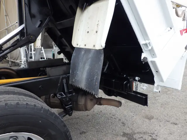 三菱 キャンター TKG-FBA60(2WD)の写真31