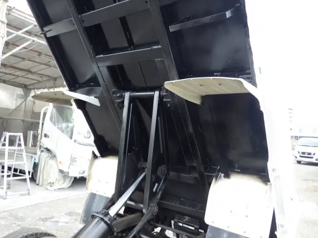 三菱 キャンター TKG-FBA60(2WD)の写真32