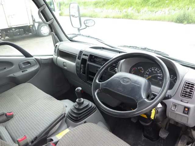 トヨタ ダイナ ABF-TRY230(2WD)の写真6