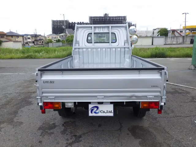 トヨタ ライトエーストラック DBF-S402U(2WD)の写真5