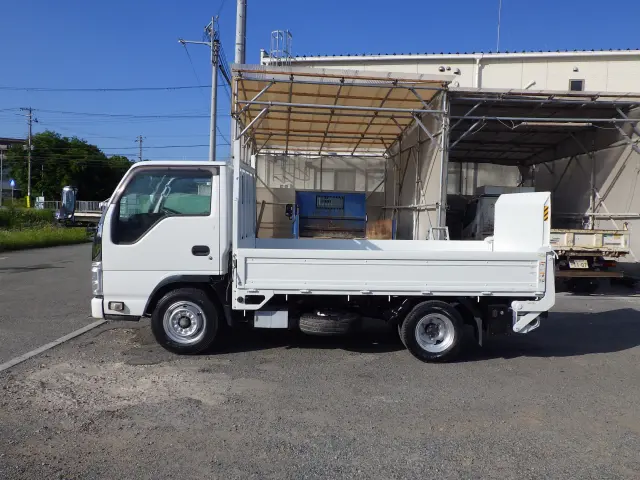 いすゞ エルフ TRG-NJR85A(2WD)の写真3