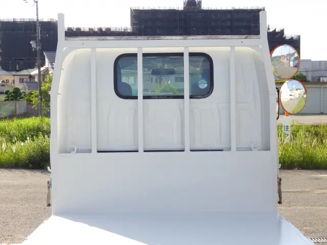 いすゞ エルフ TRG-NJR85A(2WD)の写真20