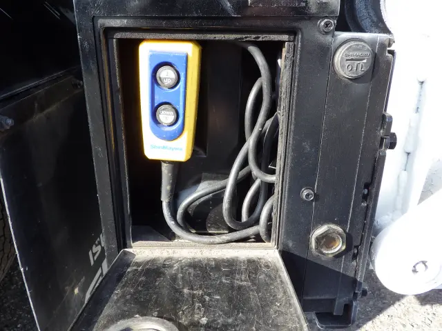 いすゞ エルフ TRG-NJR85A(2WD)の写真27