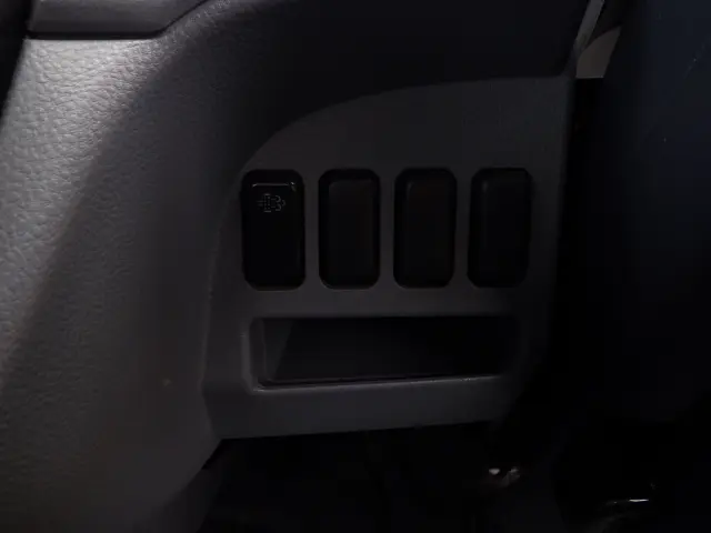 三菱 キャンター TKG-FEA50(2WD)の写真10