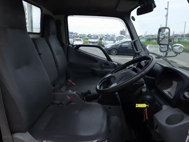 日野 デュトロ TKG-XZC600M(2WD)の写真8