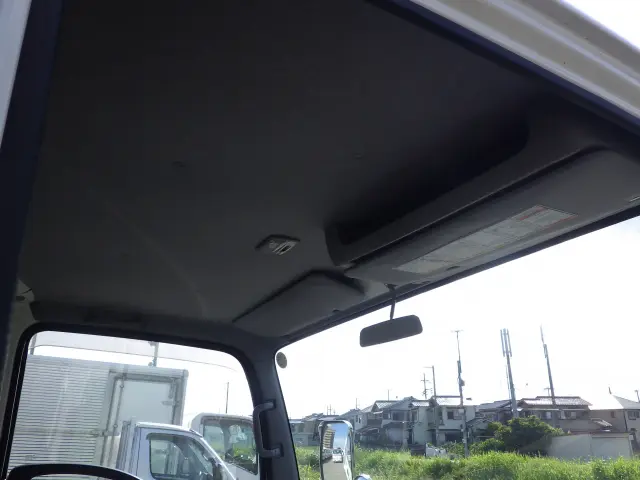 いすゞ エルフ TRG-NPR85AR(2WD)の写真20