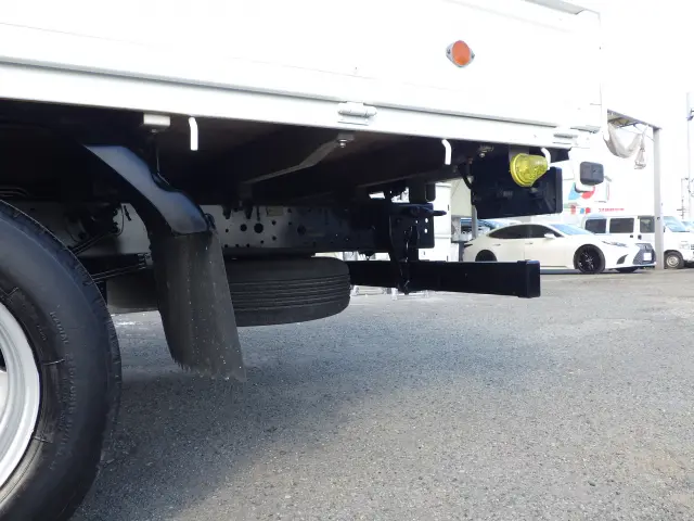 いすゞ エルフ TRG-NPR85AR(2WD)の写真37
