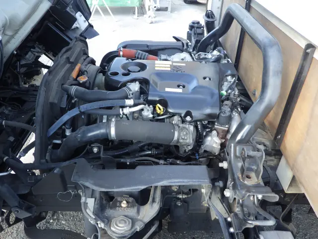 いすゞ エルフ TRG-NPR85AR(2WD)の写真42