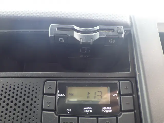 いすゞ エルフ ＴＰＧ-ＮＨＲ85ＡＮ(2WD)の写真12