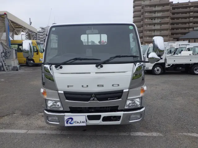 三菱 キャンター 2TG-FBA00(2WD)の写真4