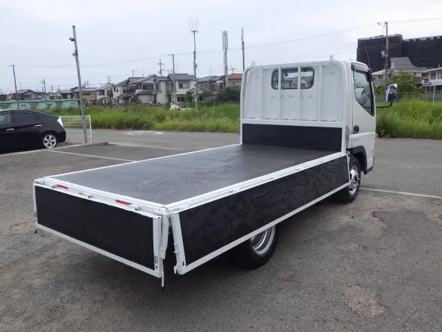 三菱 キャンター 2TG-FBA00(2WD)の写真24
