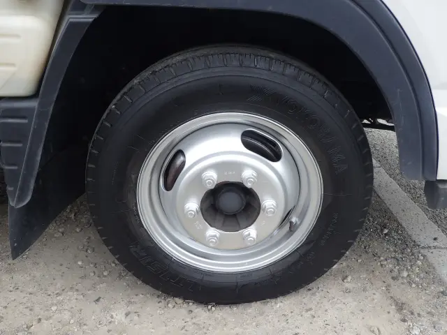 三菱 キャンター 2TG-FBA00(2WD)の写真27