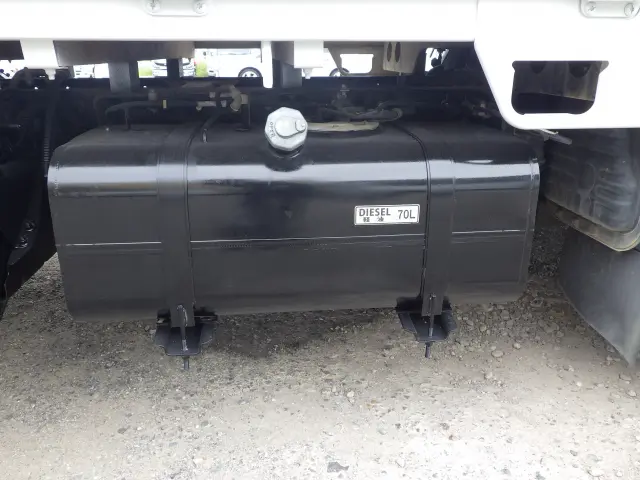 三菱 キャンター 2TG-FBA00(2WD)の写真33