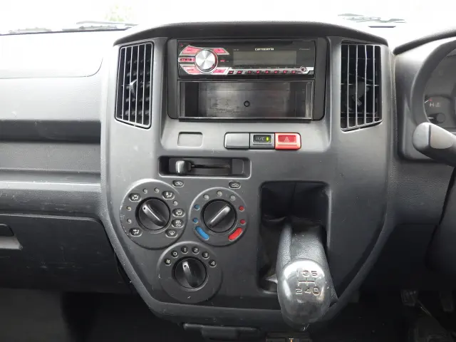 マツダ ボンゴトラック 5BF-S403F(2WD)の写真9