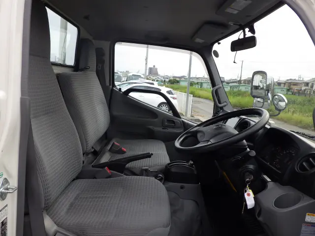 トヨタ ダイナ TKG-XZU605(2WD)の写真8
