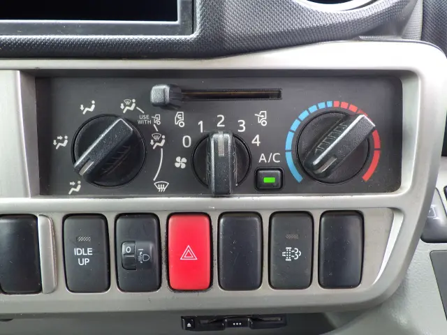 トヨタ トヨエース QDF-KDY231(2WD)の写真15
