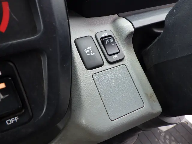 日野 デュトロ 2RG-XZU605M(2WD)の写真13