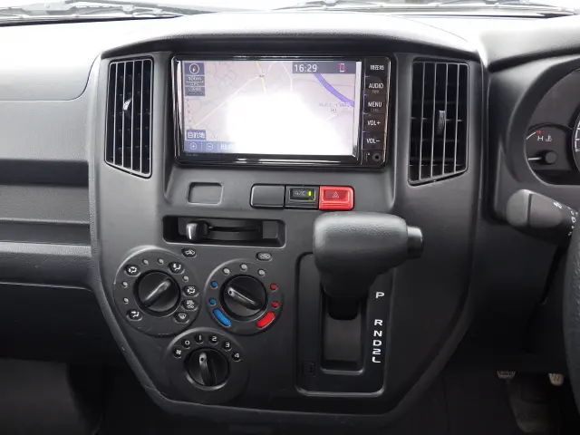 トヨタ タウンエーストラック 5BF-S403U(2WD)の写真10