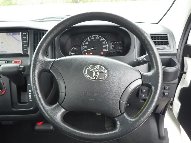 トヨタ タウンエーストラック 5BF-S403U(2WD)の写真18