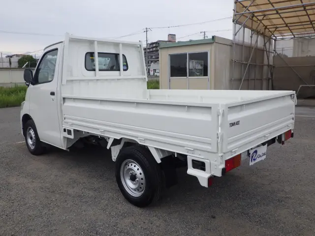 トヨタ タウンエーストラック 5BF-S403U(2WD)の写真25