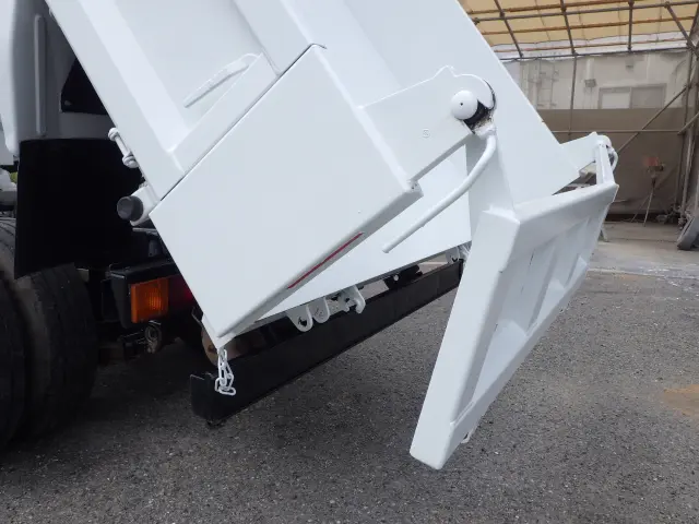 日産 アトラス TPG-FBA6W(2WD)の写真24