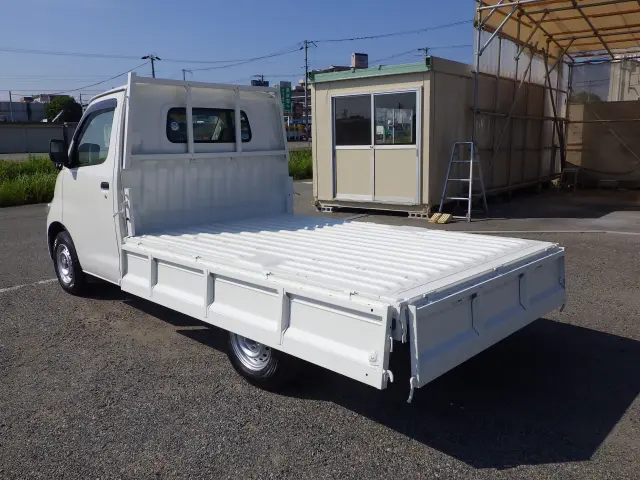 トヨタ ライトエーストラック DBF-S402U(2WD)の写真20