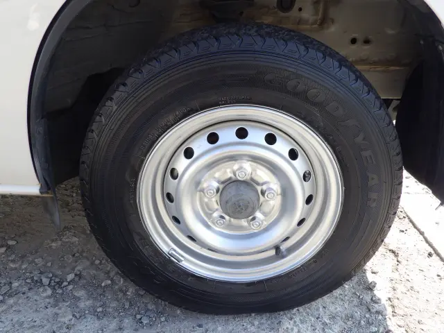 トヨタ ライトエーストラック DBF-S402U(2WD)の写真24