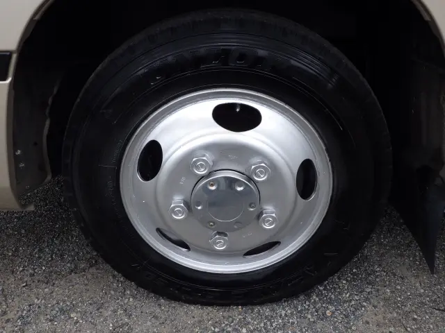 トヨタ コースター SDG-XZB70(2WD)の写真31