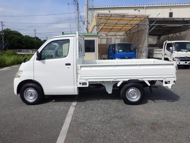 トヨタ ライトエーストラック DBF-S402U(2WD)の写真3